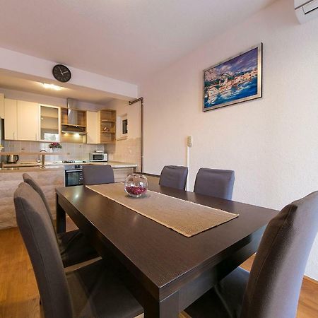 Apartment Marina Makarska Exterior photo